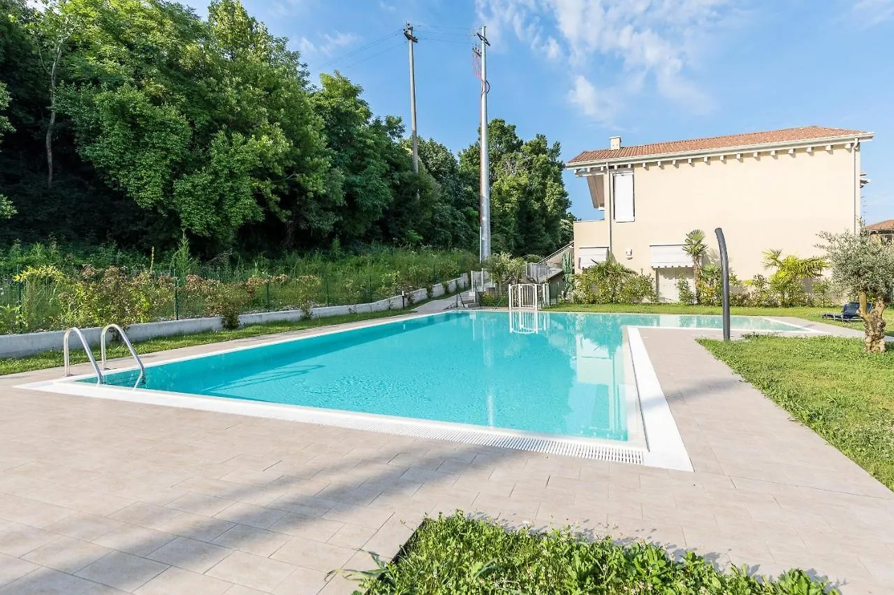 Appartement La Dolce Vita à Peschiera del Garda 0*,  Italie