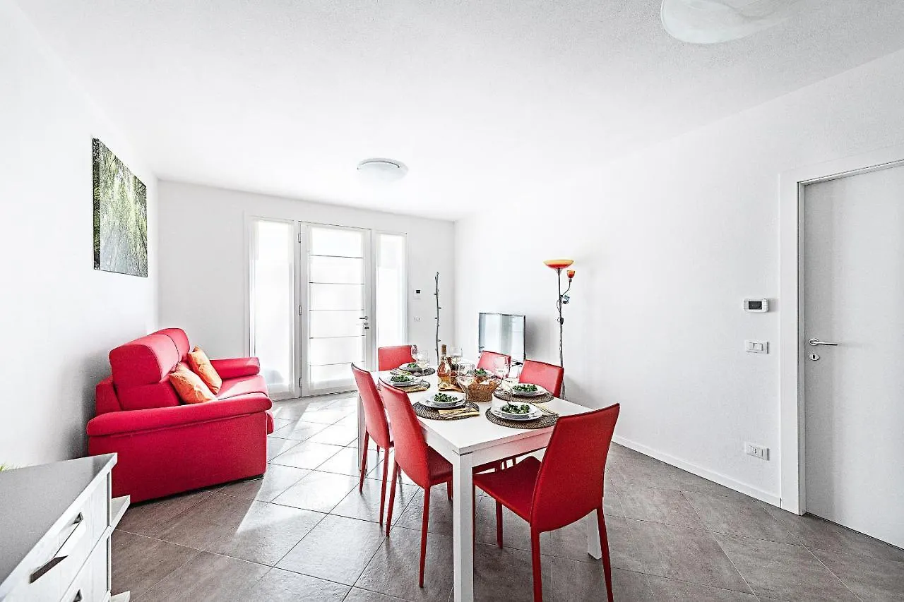 Appartement La Dolce Vita à Peschiera del Garda Italie
